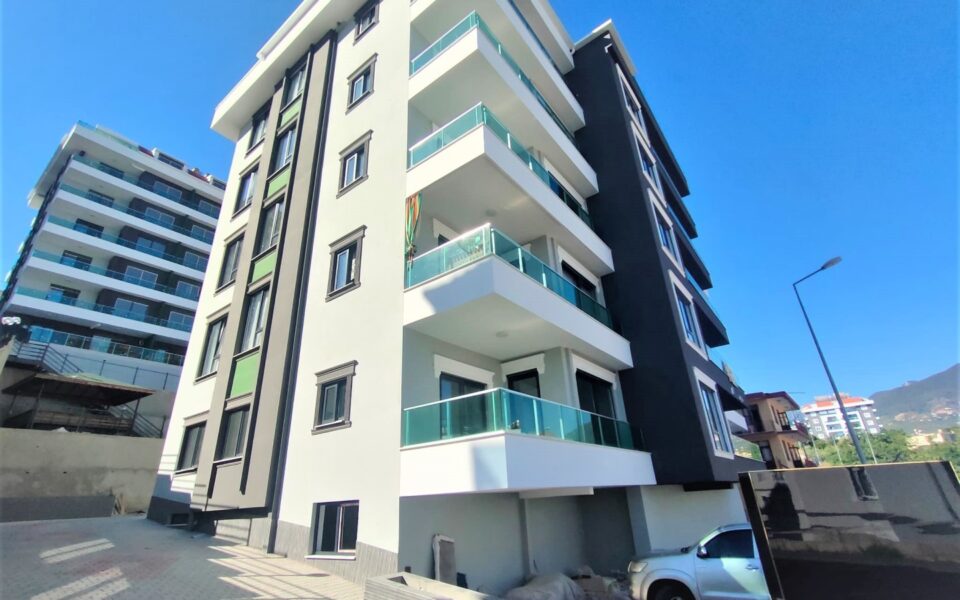 5 huoneen duplex-huoneisto myytävänä Ciplaklissa Alanyassa Turkissa Ymc 2304 11