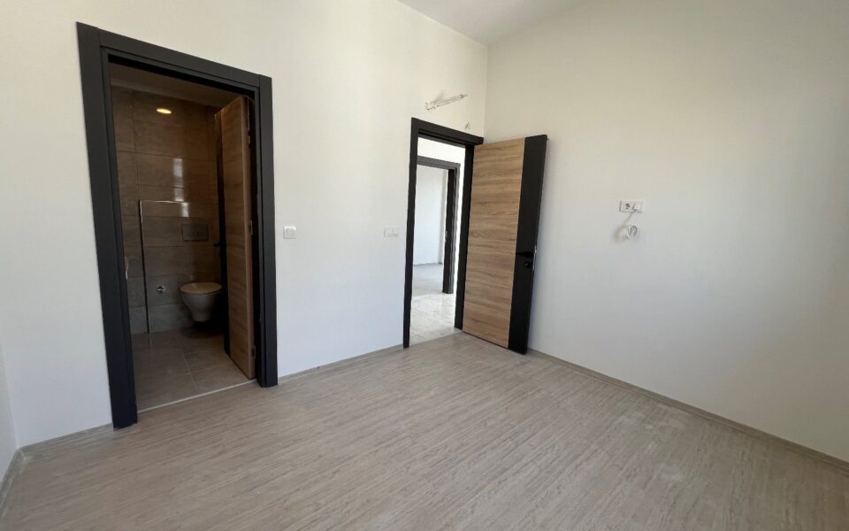 Cheap 3 Room Apartment For Sale In Avsallar Alanya Turkey Akg 2104 3