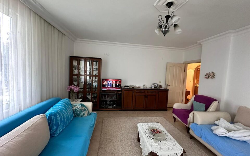Alanya City Center Cheap 3 Room Apartment For Sale Elf 1005 3