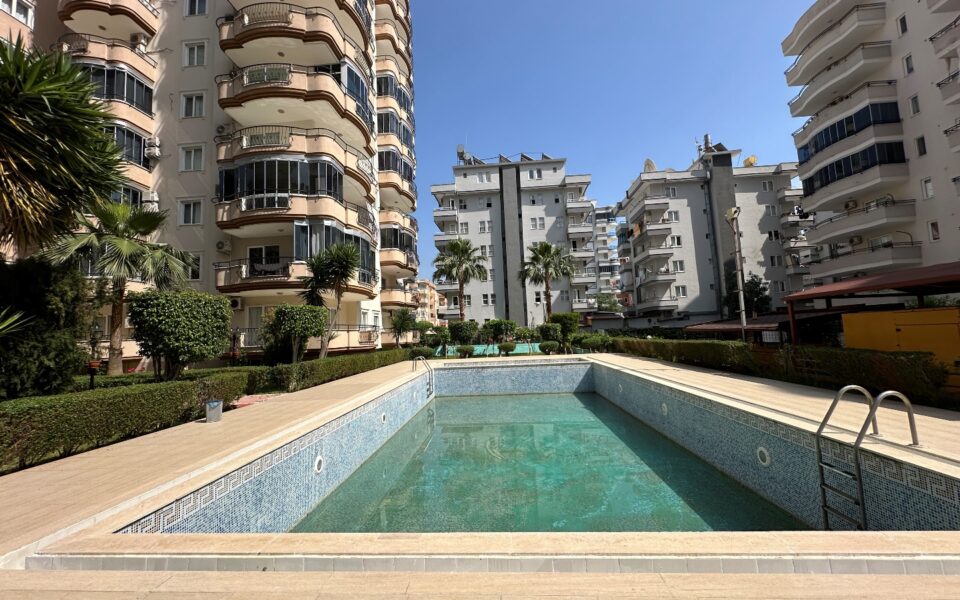 Mahmutlar Alanya Edullinen 3 huoneen huoneisto Myynnissä Krm 0905 3