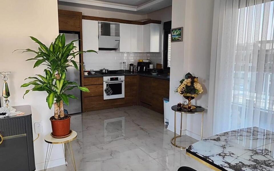 Oba Alanya Turkey 4 Room Duplex For Sale Mha 0205 7
