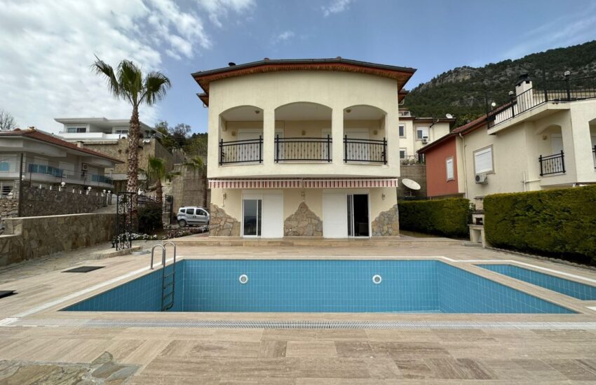 Tyrkisk opholdstilladelse Bektas Alanya Triplex Villa til salg Sso 0805 1
