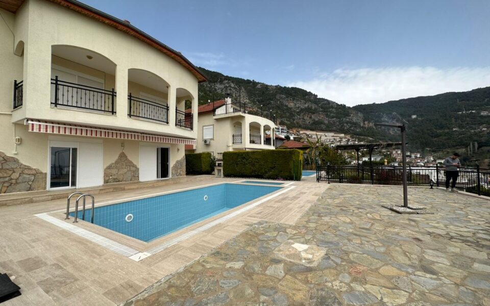 Turkish Residence Permit Bektas Alanya Triplex Villa For Sale Sso 0805 2