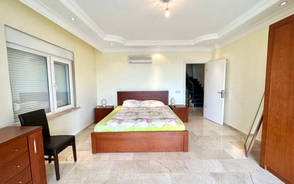 Turkish Residence Permit Bektas Alanya Triplex Villa For Sale Sso 0805 3