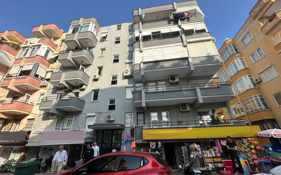 Cleopatra Alanya Turkey Cheap Apartments For Sale Cys 0808 1