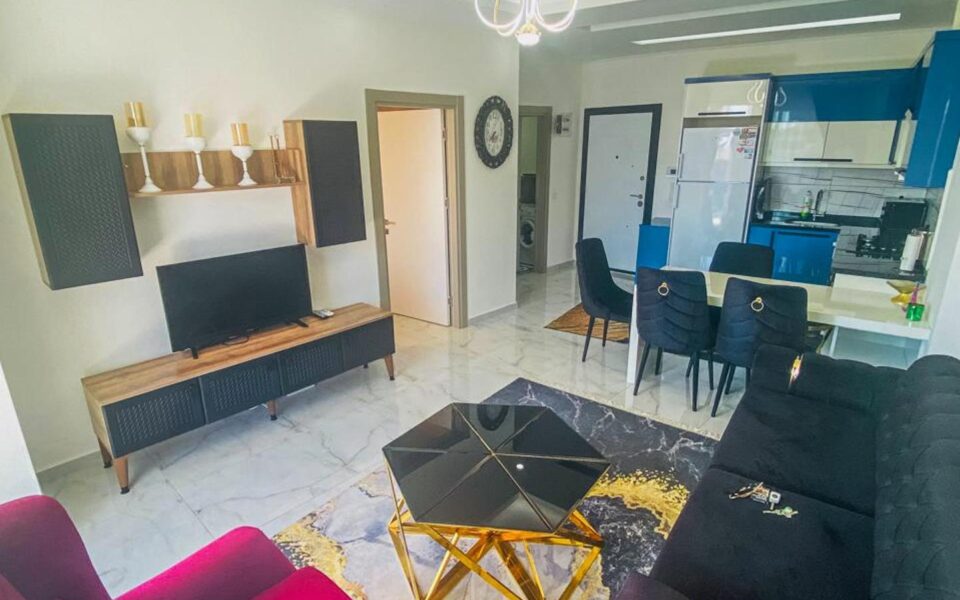 Fullt møblert billig leilighet til salgs Mahmutlar Alanya Tyrkia Mbu 2208 1