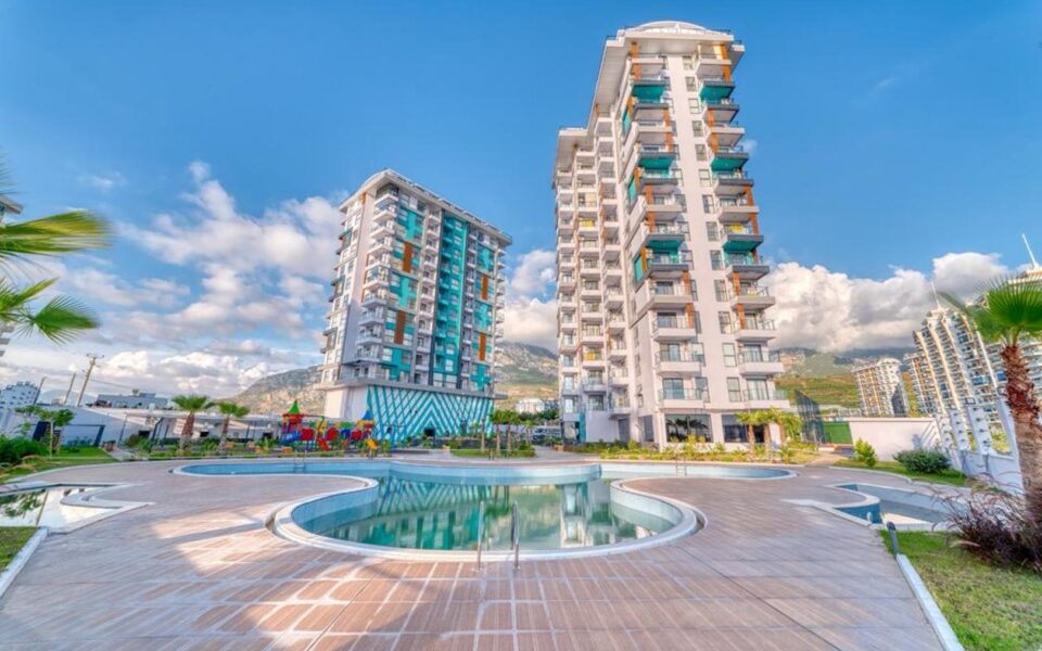 Ultra Luxury 2 Room Flats for sale Mahmutlar Alanya Turkey – MAR-1808