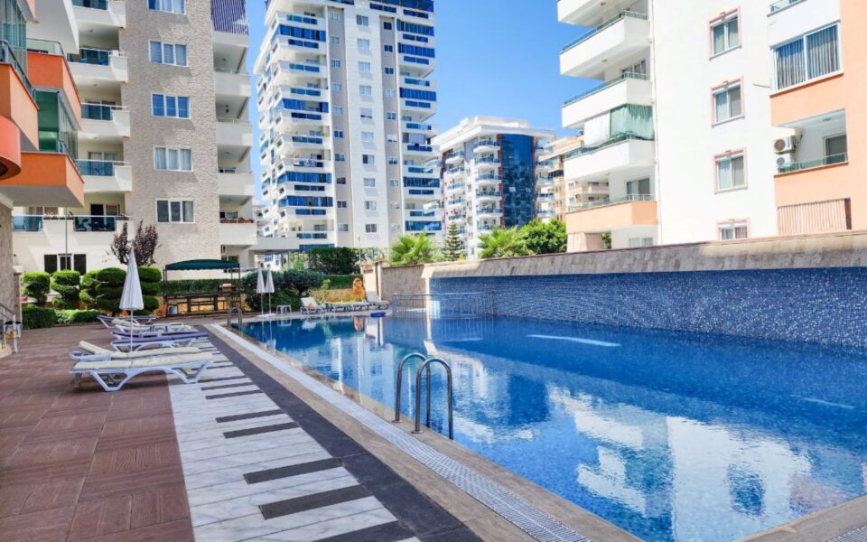 Mahmutlar Alanya leilighet til salgs med 3 rom Strand 200 M Bym 0209 5