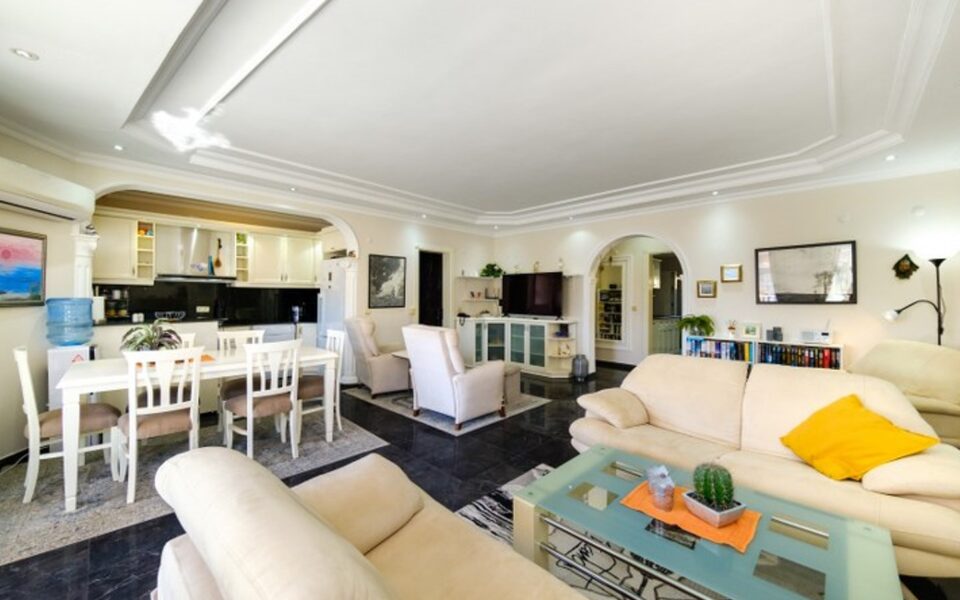 Mahmutlar Alanya Villas Bostäder till salu Gbm 0609 3