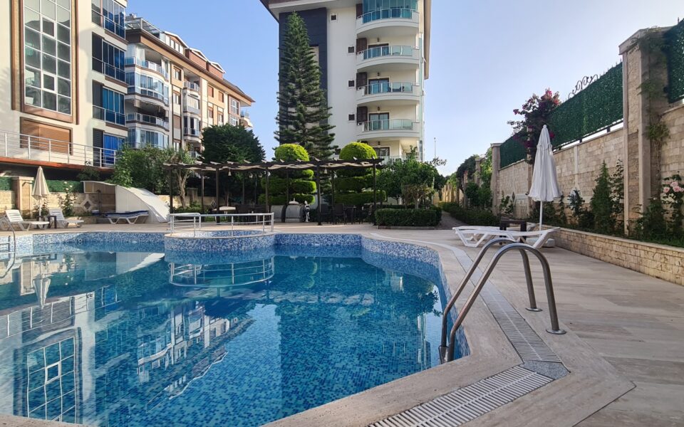Kestel Alanya Turkki Beachfront 3 huoneen huoneistoja myytävänä – GUV-0310