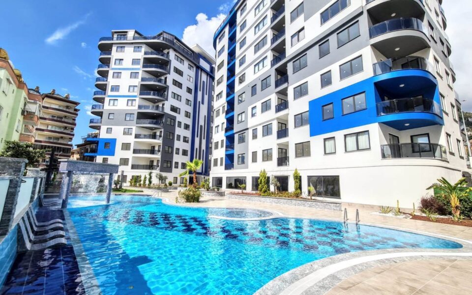 Möjlighet Bästa pris att köpa 3 rum billig lägenhet till salu i Cleopatra Alanya Turkiet Akt 2810 / 1