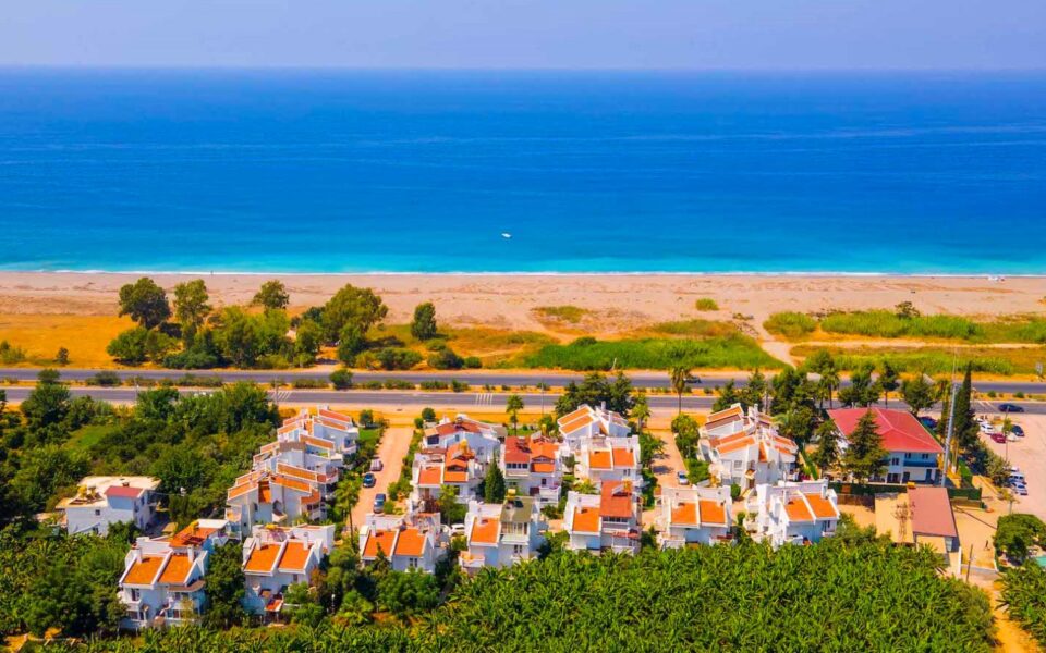 Turkki Demirtas Alanya Beachfront Halvat 4 huonetta Huvilat Kodit Myytävänä Dya 1911 1