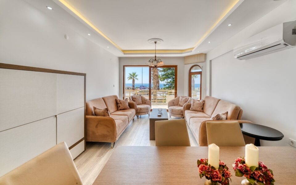 4 Værelser Mahmutlar Alanya Tyrkiet Beachfront Billig Lejlighed Til salg Dlm 0201 1