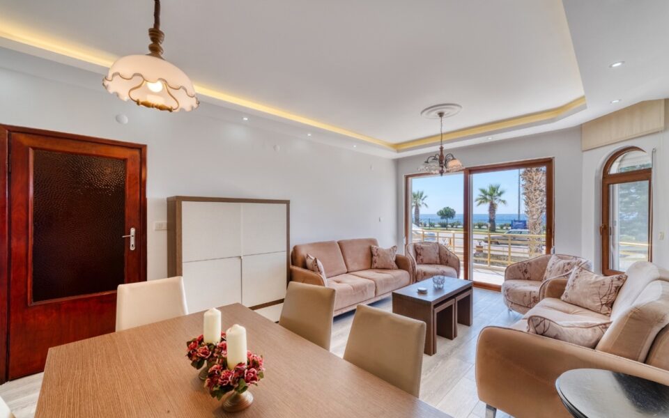 4 Værelser Mahmutlar Alanya Tyrkiet Beachfront Billig Lejlighed Til salg Dlm 0201 3