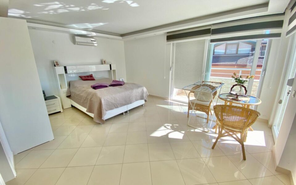 Oba Alanya Turkki 4 huoneen duplex-huoneisto Myynnissä Onb 0701 1