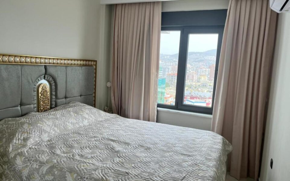 Havudsigt Beachfront 3 værelses lejlighed til salg i Mahmutlar Alanya Tyrkiet Uon 0801 2