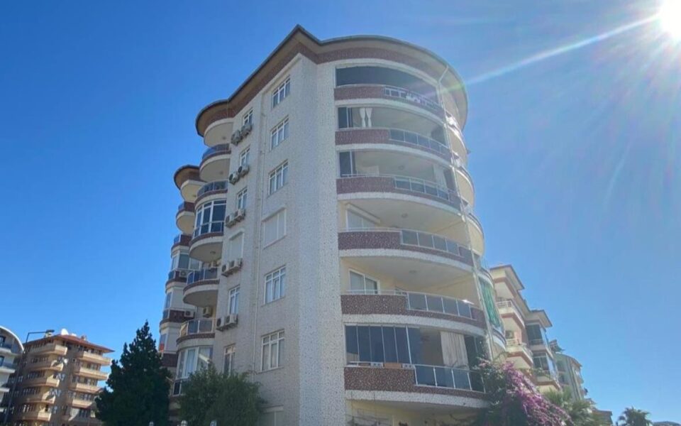4 værelses billig duplex lejlighed til salg i Tosmur Alanya Tyrkiet Tum 2002 11