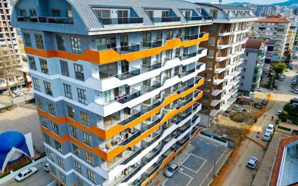 Paras hinta halpa 2 huoneen huoneisto myytävänä Mahmutlarissa Alanya Turkki Gmo 1203 4