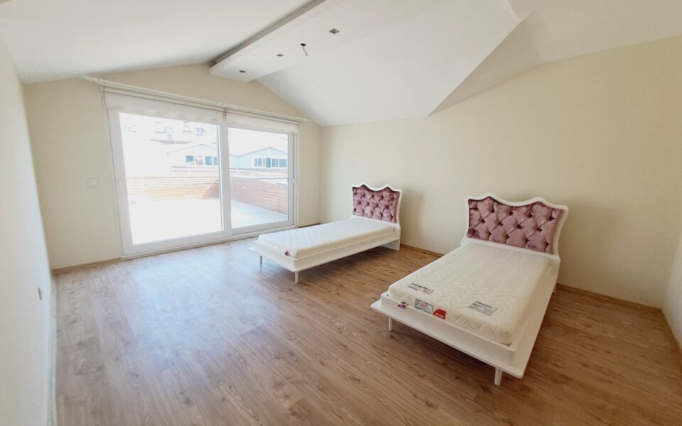 Oba Alanya Turkki 5 Huone 250 m² Duplex Huoneisto Myynnissä Omistajalta Kyo 1303 2