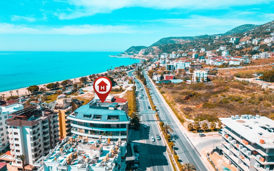 3 huoneen duplex myytävänä Cleopatra Beachissä Alanya Turkey Ltc 2904 4
