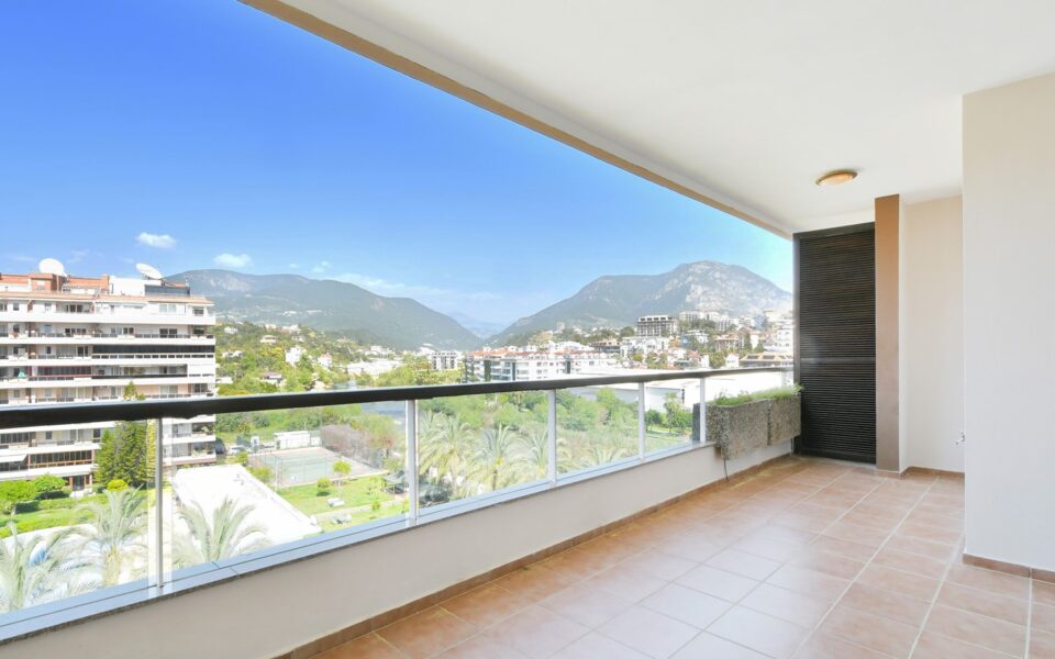 Tosmur Alanya Türkiye Rvt 0905 4'de Satılık 115 M2 3 Odalı Daire