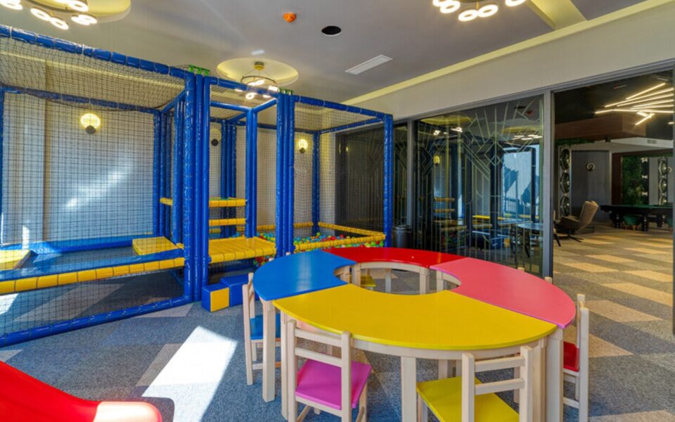 Kargicak Alanya Turkey Beachfront 2 Room Apartment For Sale Price 145000 Euro Mra 0205 1