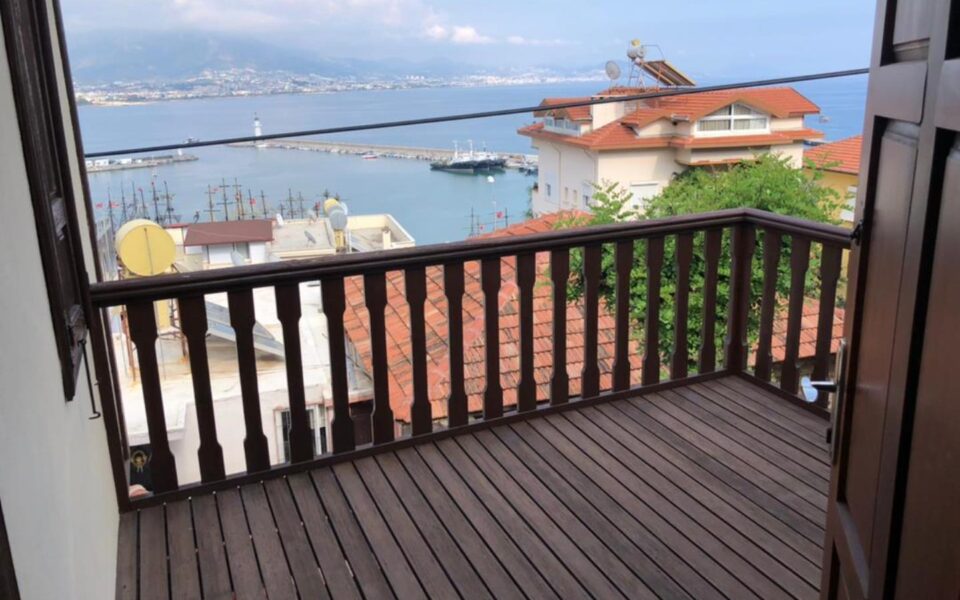 Best Price Opportunity 3 Room Detached House For Sale In Castle Alanya Turkey Ctl 2006 3
