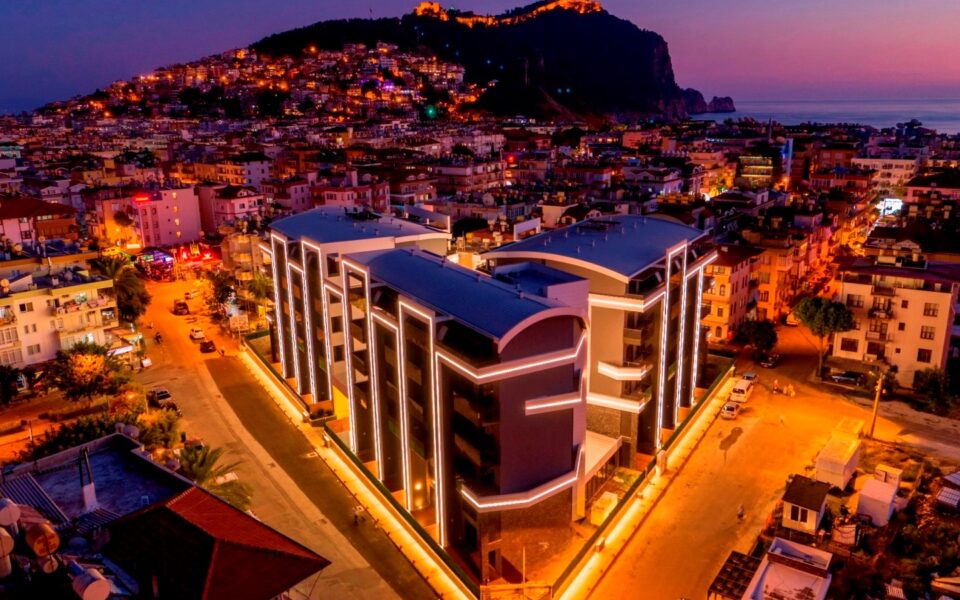 Ylellinen Cleopatra Beach Alanya Turkki Huoneisto Myynnissä Lgo 0906 1