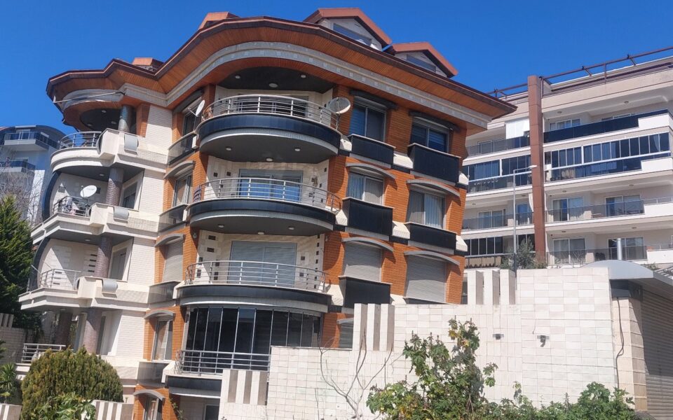 4 rums takvåning i 2 plan till salu i Antalya Alanya Centrum Turkiet Kvg 1507 4