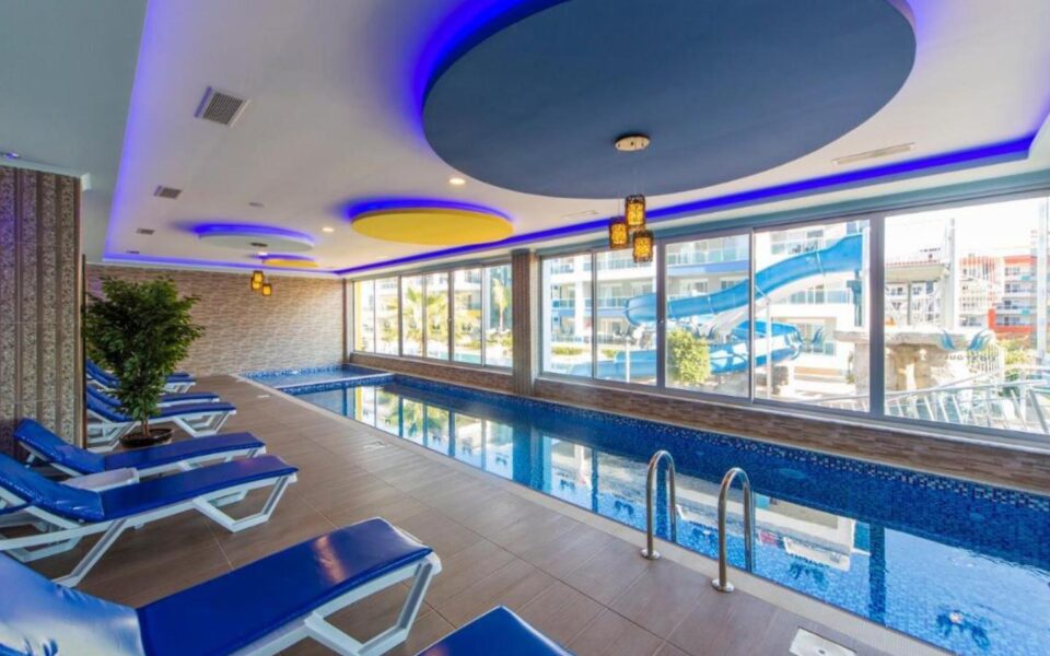 Nær stranden 3 rom duplex til salgs i Kestel Alanya Antalya Tyrkia – YKL-0607