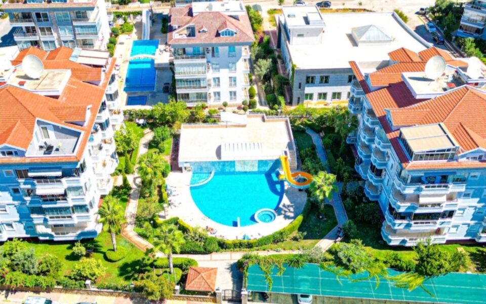 Duplex myytävänä Turkin kansalaisuuteen Oba Alanya Antalya Turkki – CRN-1507