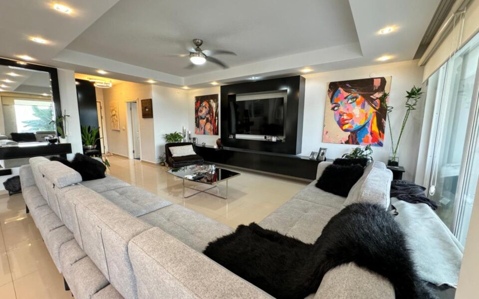 200 kvm 4 roms villa til salgs i Kargicak Alanya Antalya Tyrkia Syd 1308 2