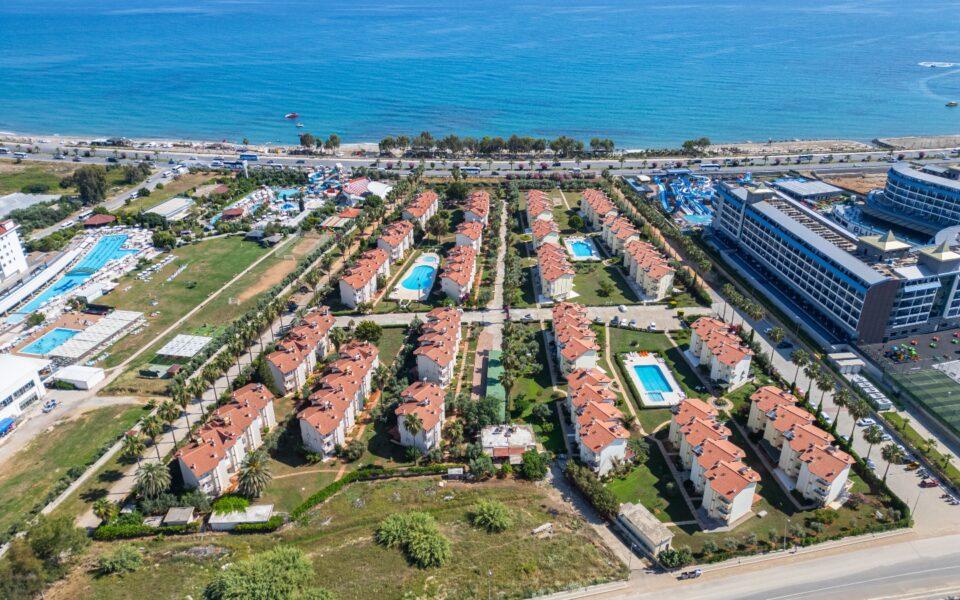 Strandfront 5 værelses triplex villa til salg i Payallar Alanya Tyrkiet Ysa 2008 2