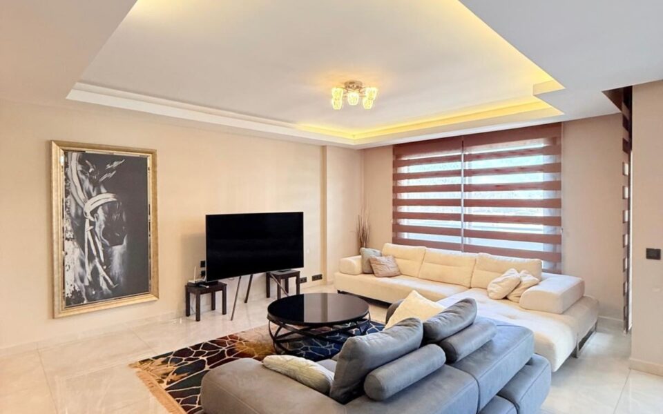 Nær stranden 3 roms billig duplex til salgs i Kestel Alanya – DRP-2508