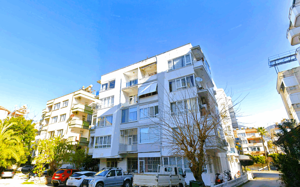145 sqm Close to Beach 3 Room Cheap Apartment for sale in Alanya Centrum – SDA-0109