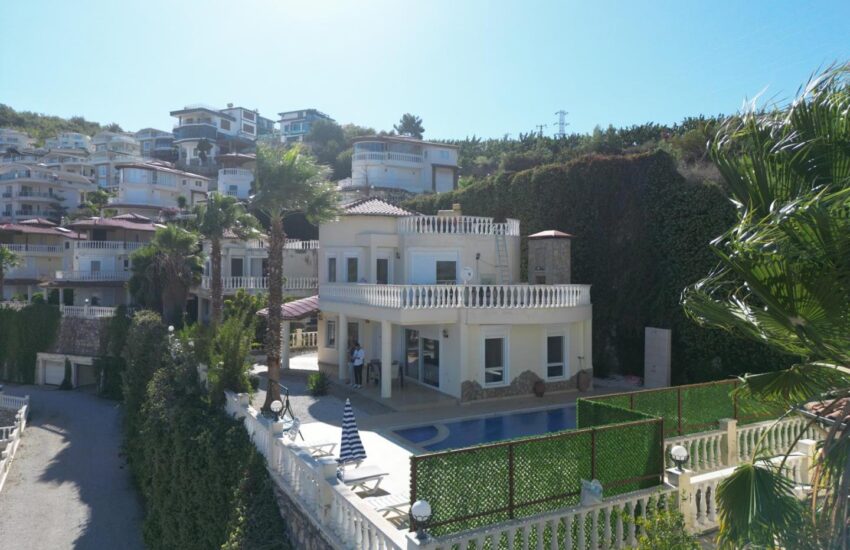 VLK-1510 – 4 værelses 200 kvm private villaer Huse til salg i Kargicak Alanya Tyrkiet – 325000 Euro