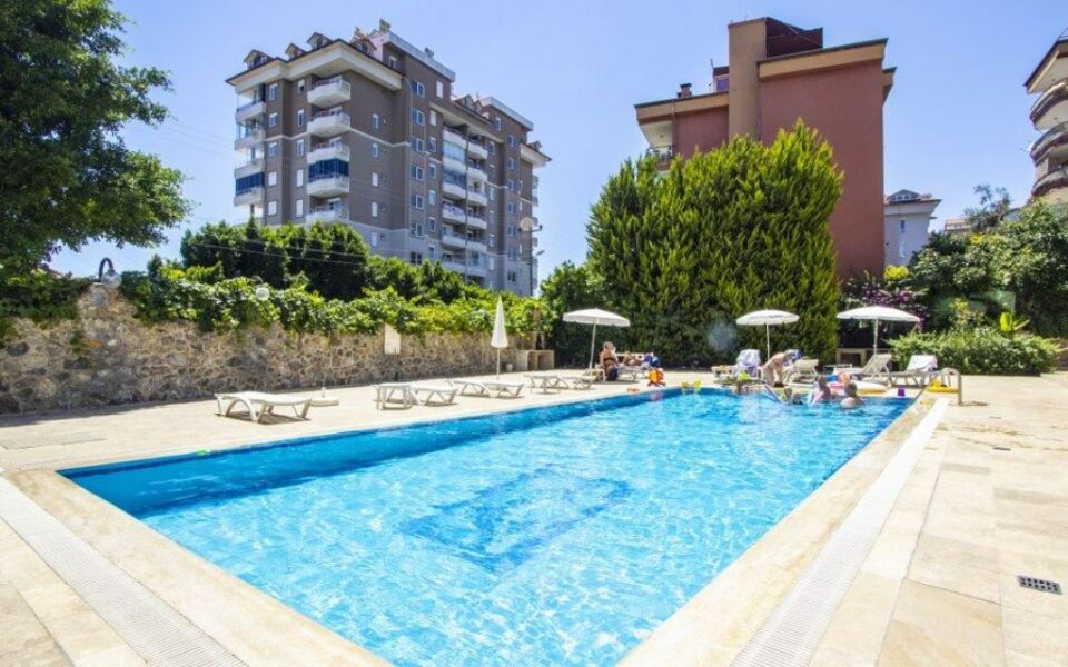 Cikcilli Alanya Türkiye'de Satılık Plaja 500 m 3 Odalı Daire – 165000 Euro