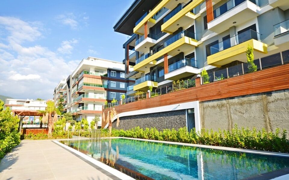 Helt ny Penthouse-leilighet til salgs i Alanya Kestel for 139900 Euro