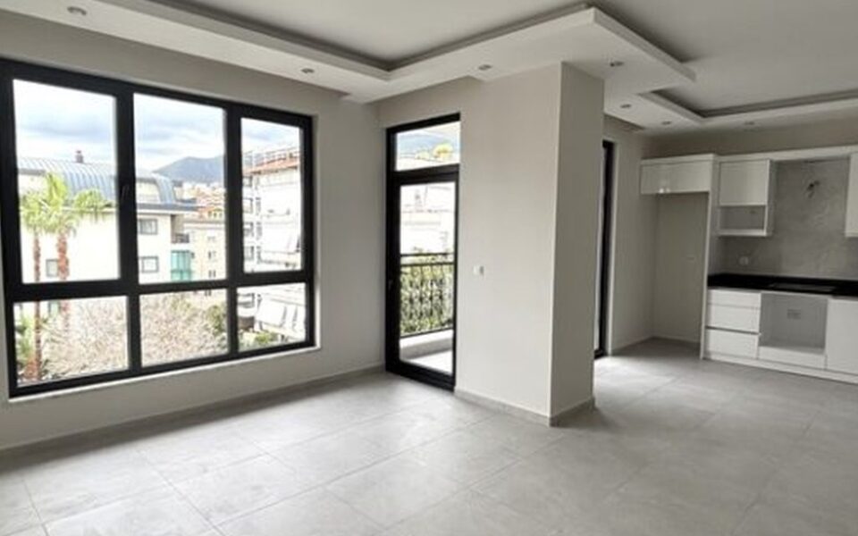 New Build Penthouse Apartment City Center Alanya – Long Term Rental 650 Euro