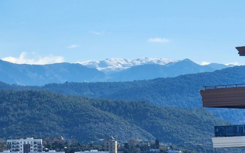 Havudsigt Splinterny Penthouse Lejlighed til salg i Alanya Mahmutlar 165000 Euro