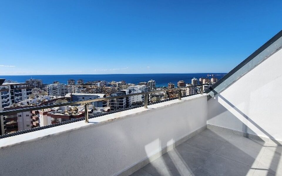 Havudsigt Splinterny Penthouse Lejlighed til salg i Alanya Mahmutlar 165000 Euro