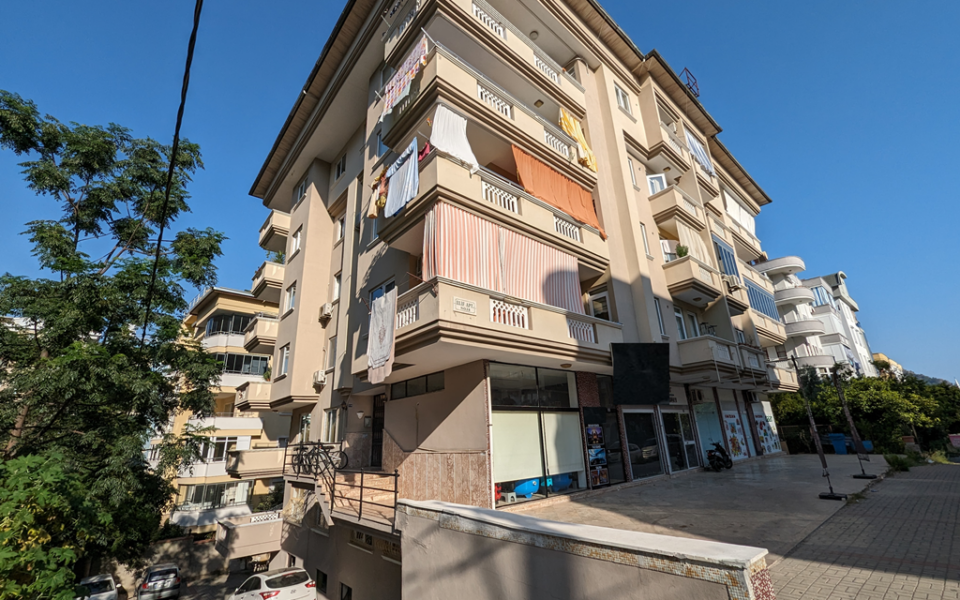 3 soverom 1 stue Totalt 4 roms leilighet til salgs Alanya Centrum – 99999 Euro