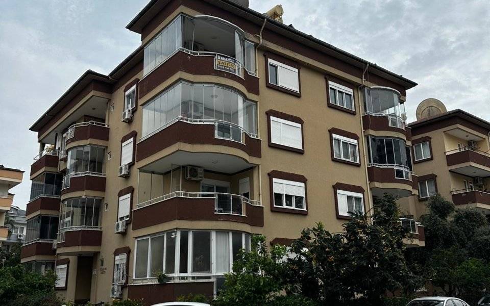 Gelegenheid 4 kamer goedkoop appartement te koop in Oba Alanya Turkije van eigenaar 145.000 Euro 2
