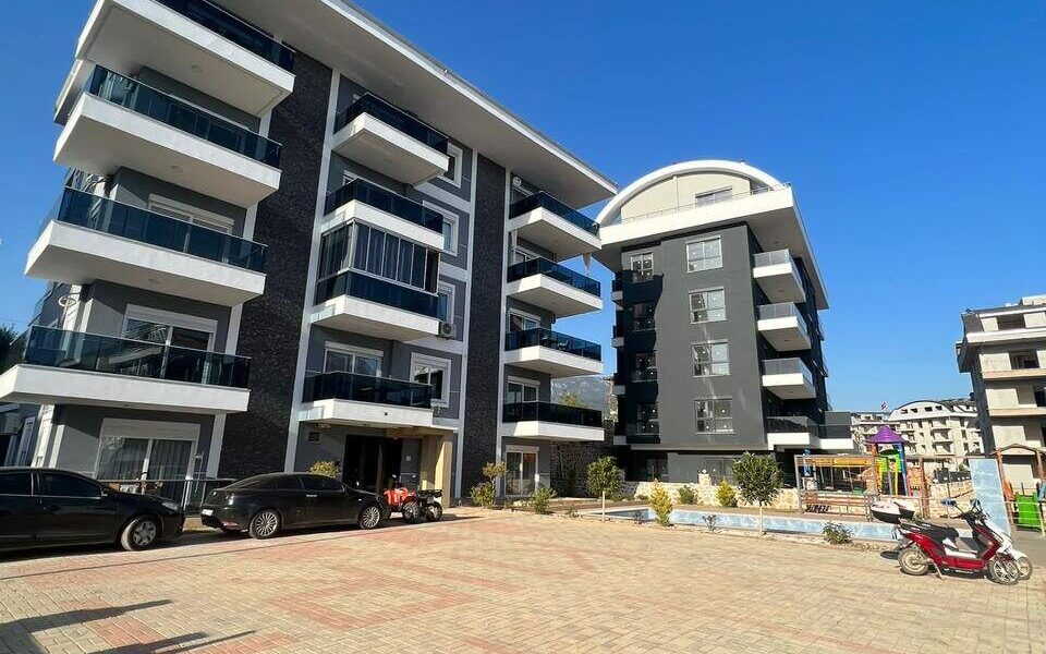 Oba Alanya Turkey Cheap 2 Room Apartment For Sale From Owner 76000 Euro 1
