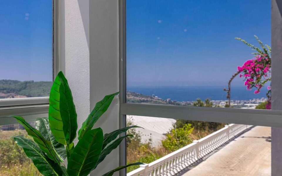 3 Room Cheap Apartment For Sale With Sea View In Kargicak Alanya 90000 Euro 19