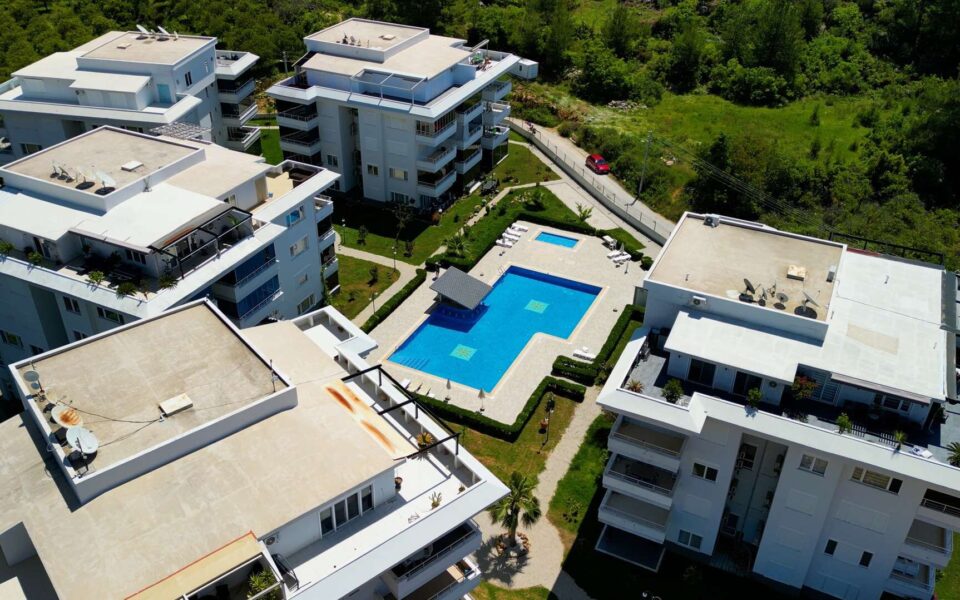 3 Room Cheap Duplex Apartment For Sale With Sea And Castle View In Alanya Oba From Owner 135000 Euro 1
