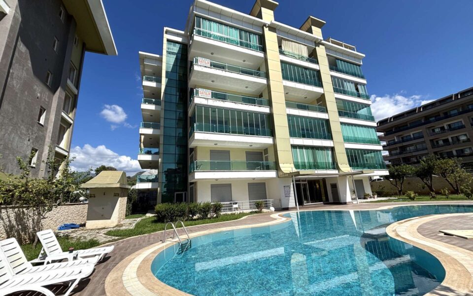 Billig 3 værelses lejlighed med havudsigt til salg 200 m til strand i Kestel Alanya Fra ejer 150000 Euro 2
